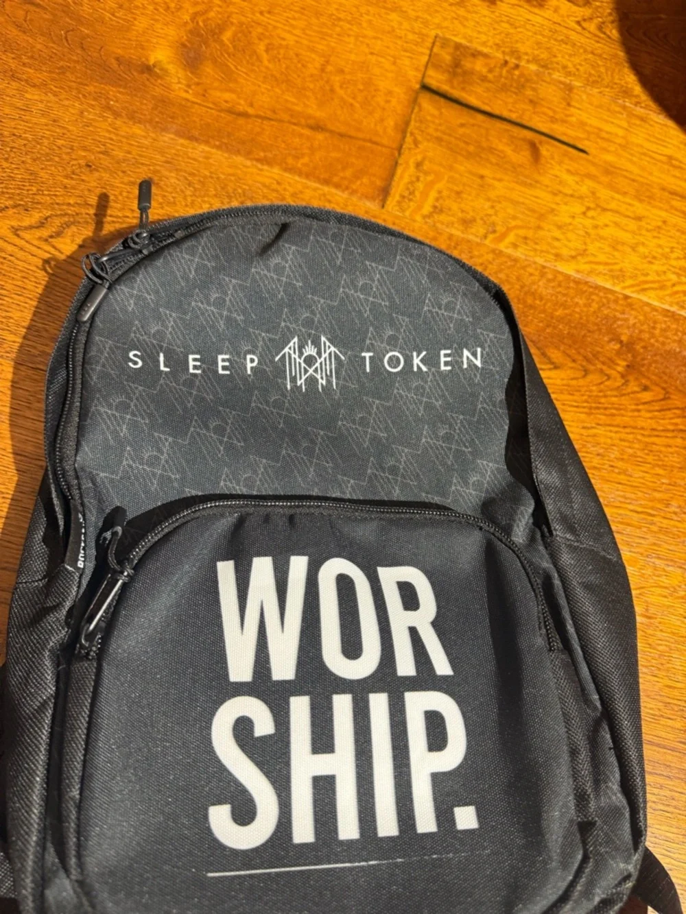 N/A black backpack